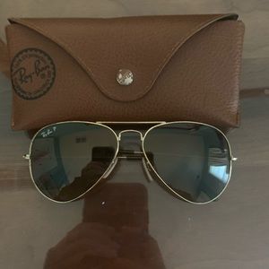 polarized rayban aviators